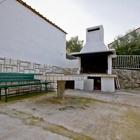 Apartment Bila Šibenik